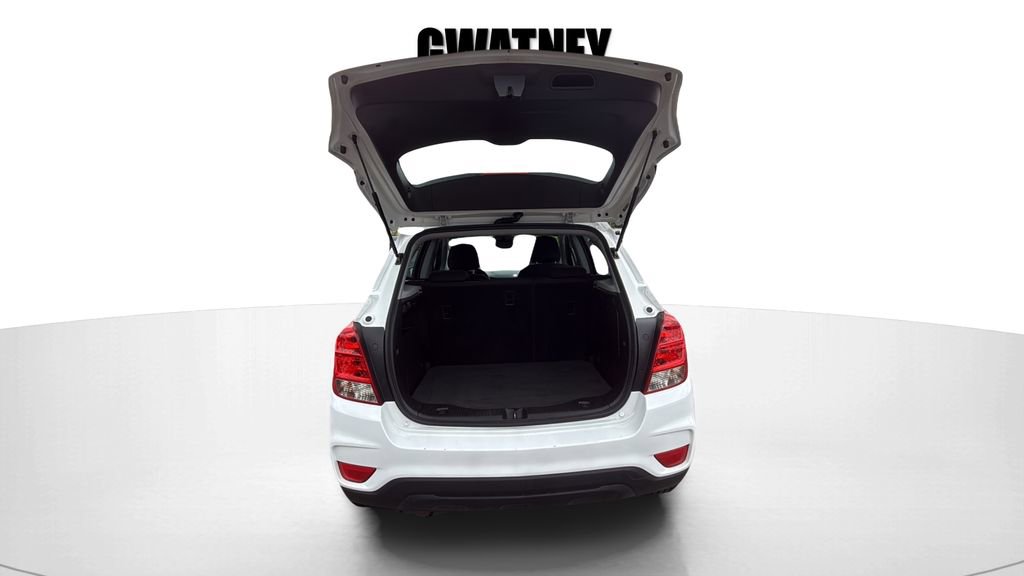 Used 2020 Chevrolet Trax LS image 12