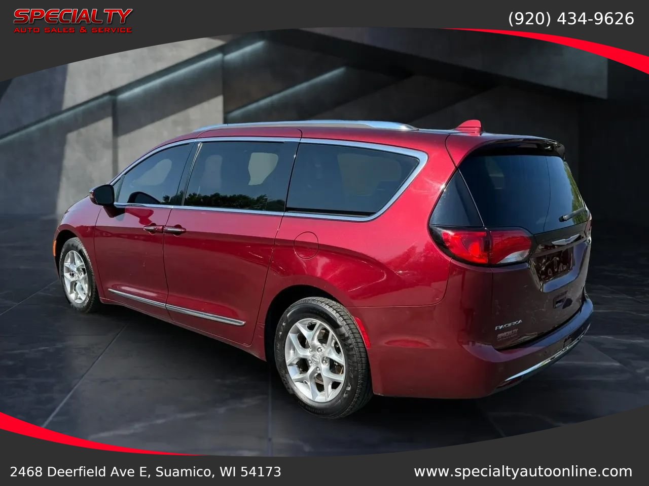 Used 2018 Chrysler Pacifica Limited FWD image 9