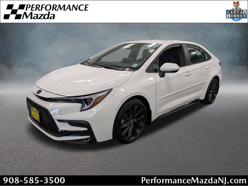 Used 2026 Toyota Corolla SE w/ SE Package FWD image 1