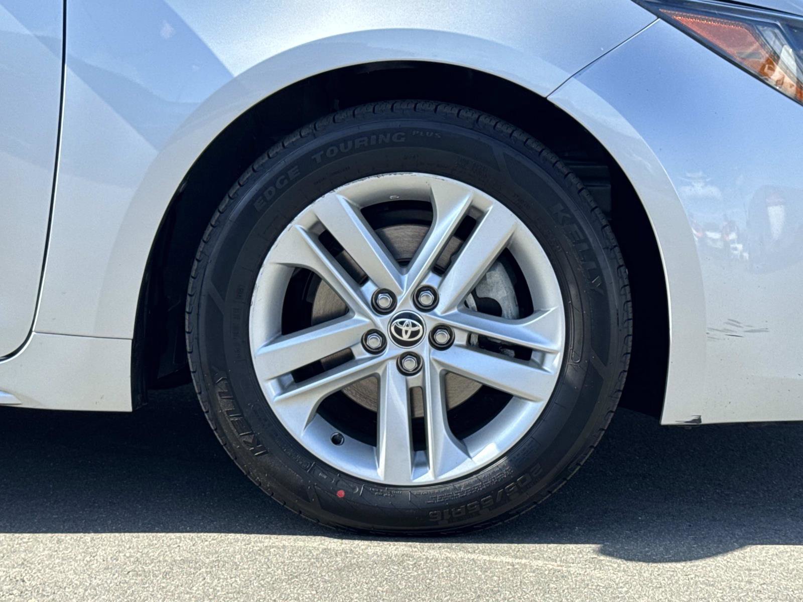 Used 2022 Toyota Corolla SE FWD image 30