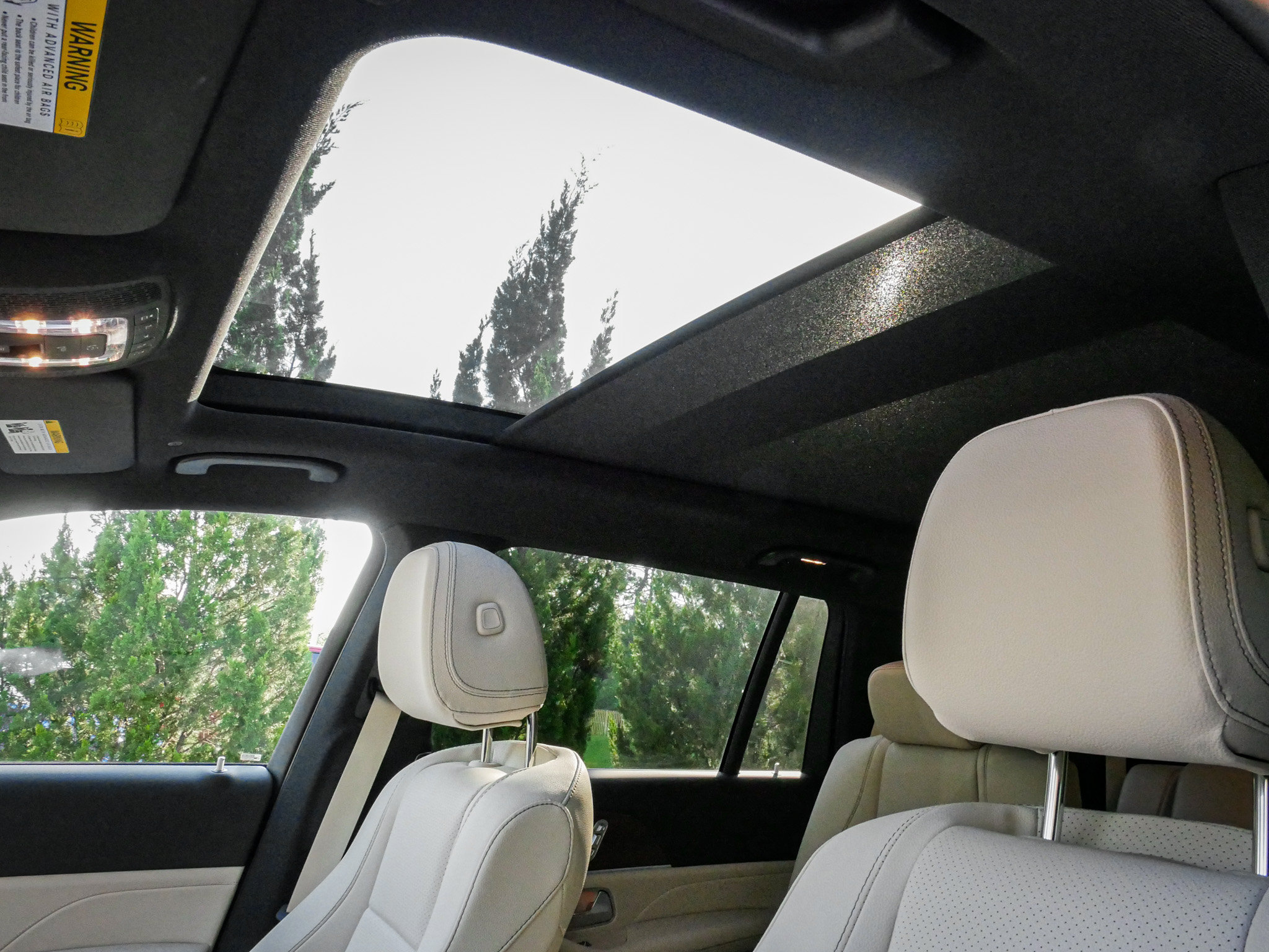 Used 2025 Mercedes-Benz GLS 450 4MATIC image 28