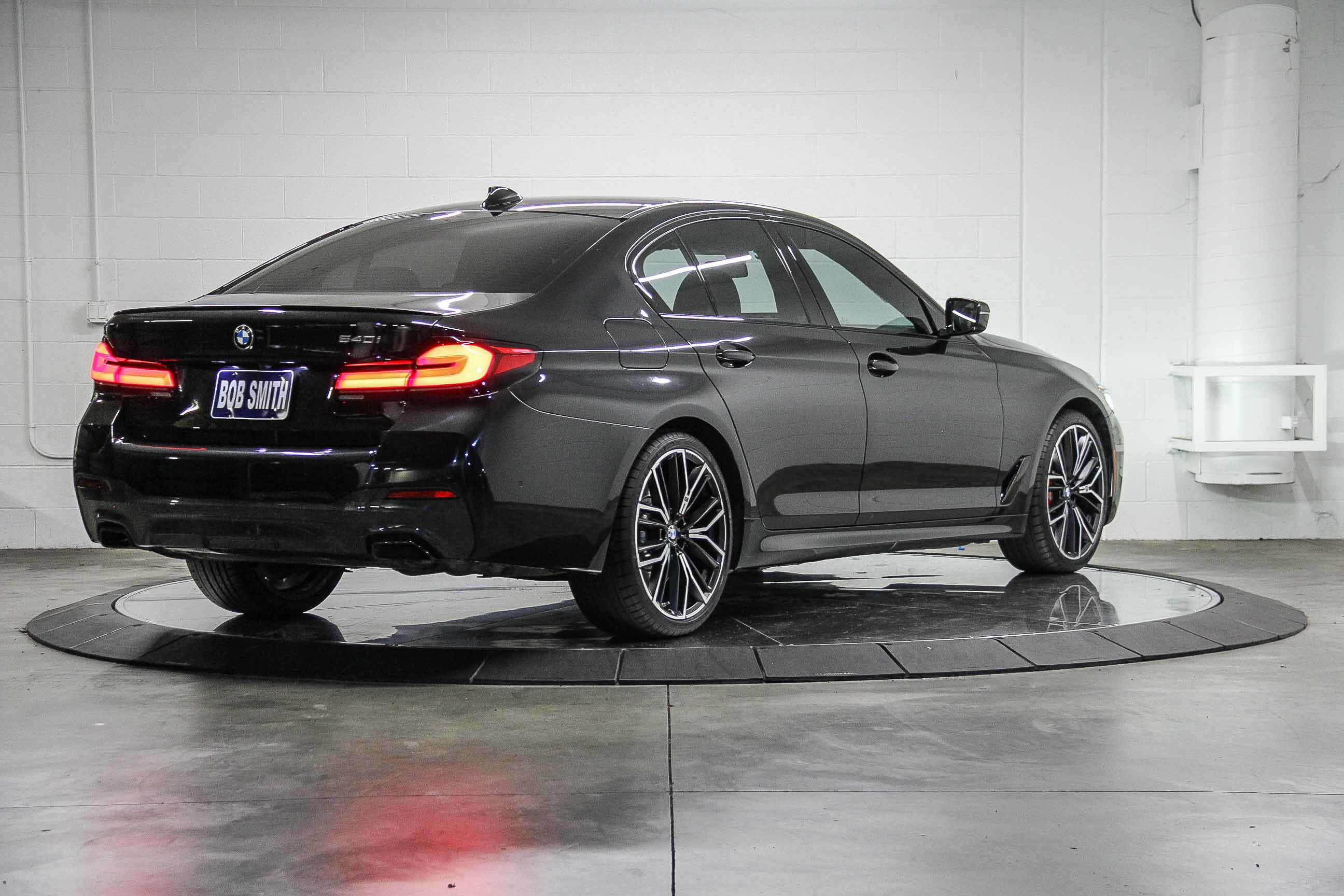 Certified 2023 BMW 540i w/ M Sport Package image 6