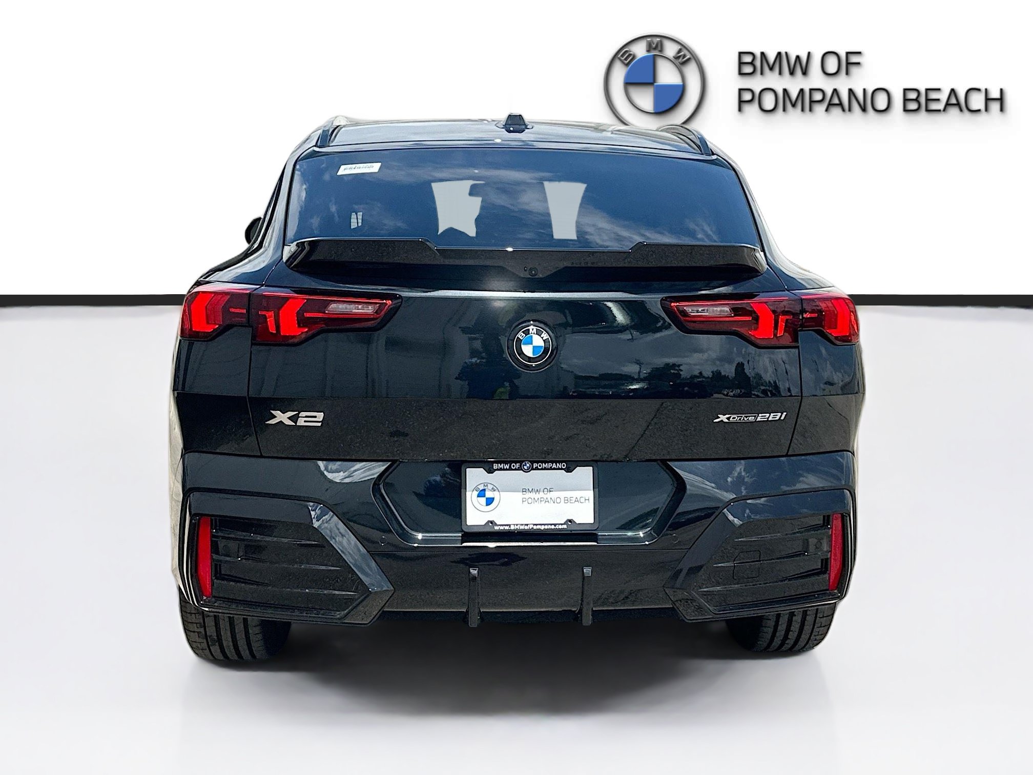 New 2026 BMW X2 xDrive28i w/ Technology Package AWD/4WD image 5