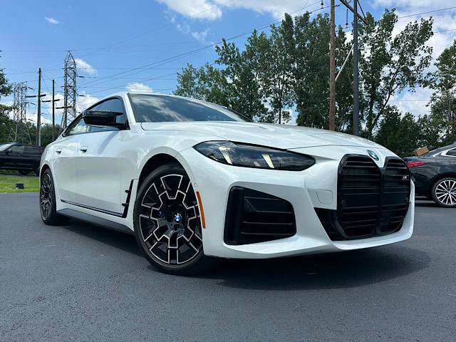 Used 2025 BMW 440i xDrive AWD/4WD image 1