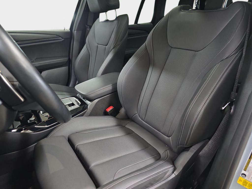 Certified 2023 BMW X3 sDrive30i w/ M Sport Package RWD image 17