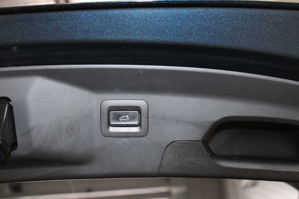 Used 2023 MAZDA CX-9 Touring Plus image 47