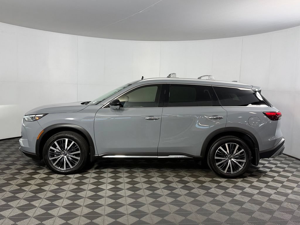 Used 2025 INFINITI QX60 Sensory w/ Vision Package AWD/4WD image 10