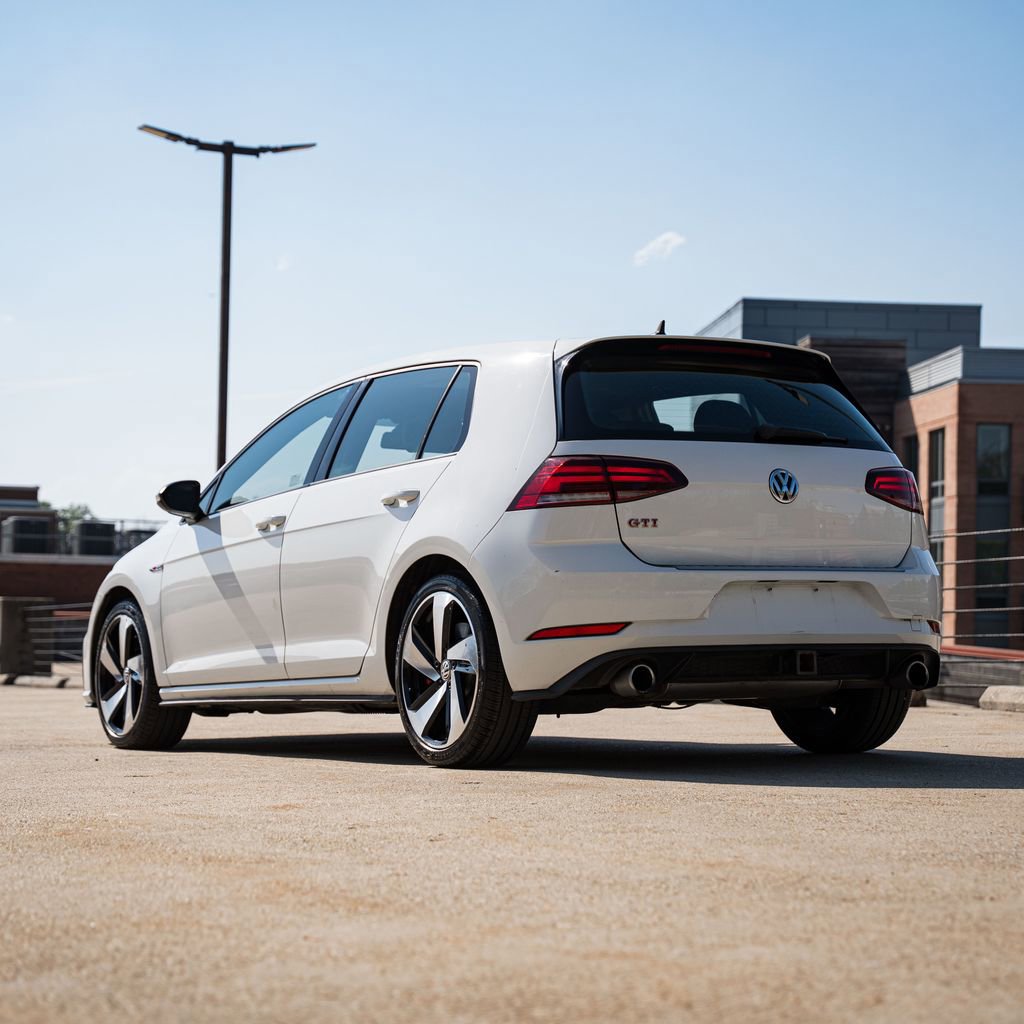 Used 2019 Volkswagen GTI SE w/ SE Experience Package image 5