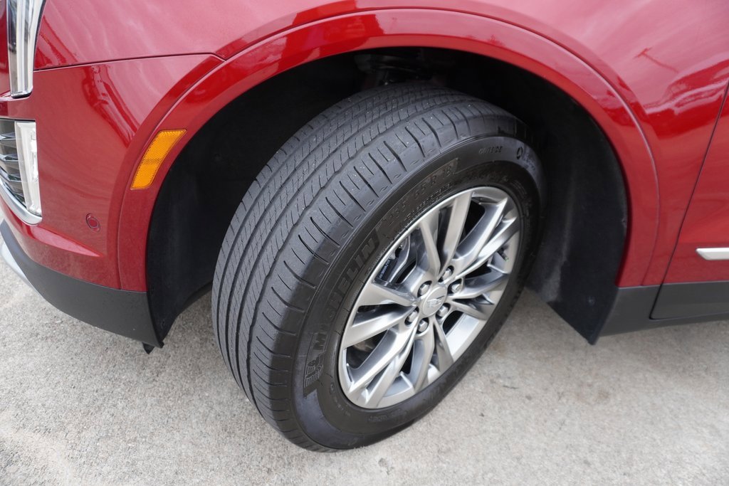 Used 2021 Cadillac XT5 Premium Luxury image 30