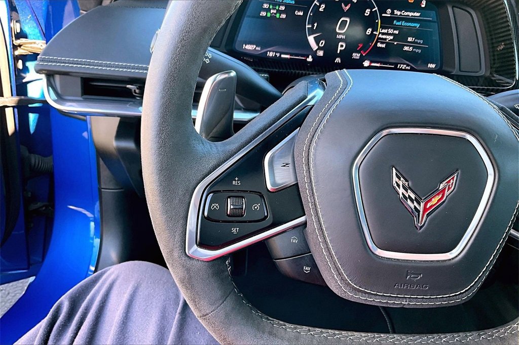 Used 2020 Chevrolet Corvette Stingray Premium Cpe w/ 3LT Preferred Equipment Group image 7