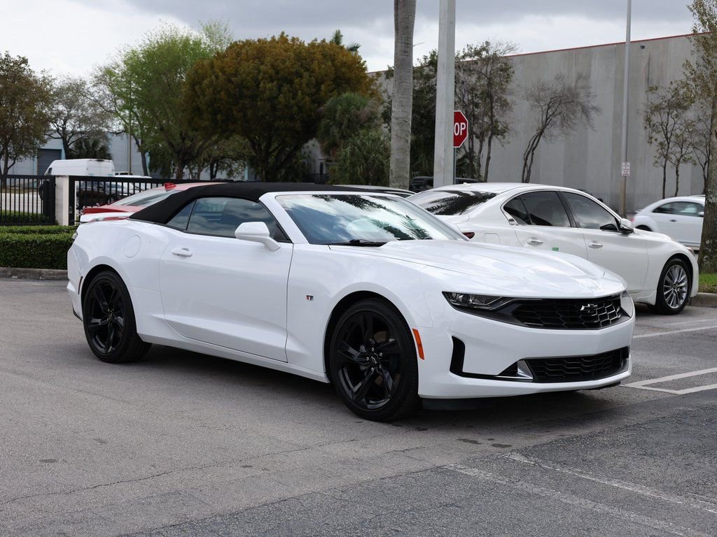 Used 2024 Chevrolet Camaro LT w/ RS Package image 3