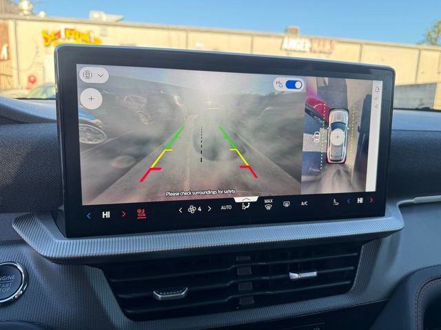 Used 2025 Ford Explorer ST-Line image 22