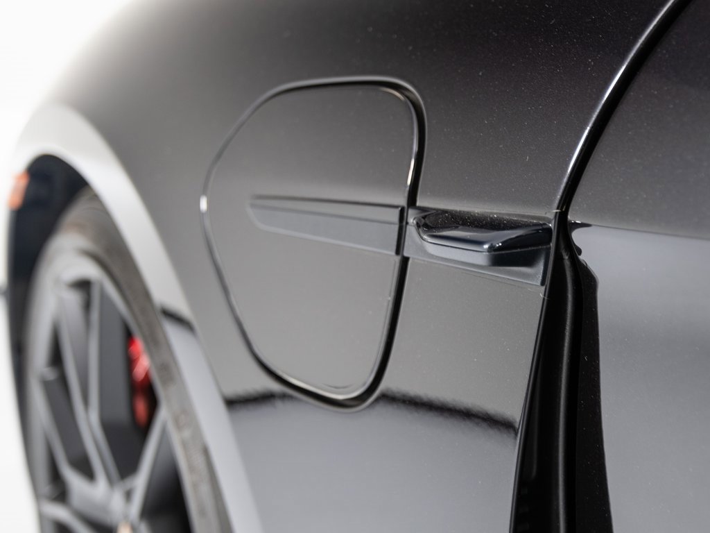 Certified 2023 Porsche Taycan GTS image 33