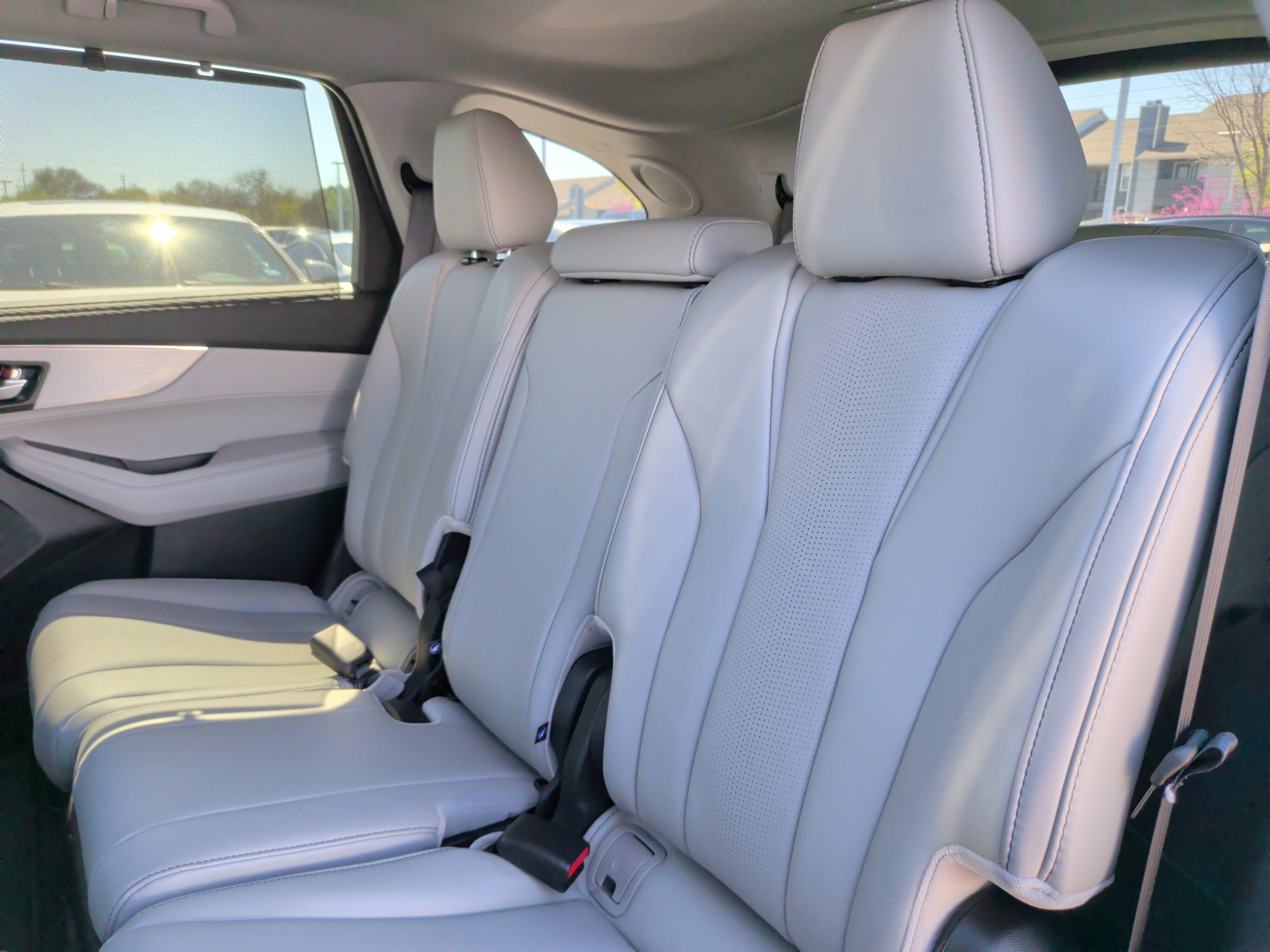 Used 2025 Acura MDX SH-AWD w/ Technology Package image 37