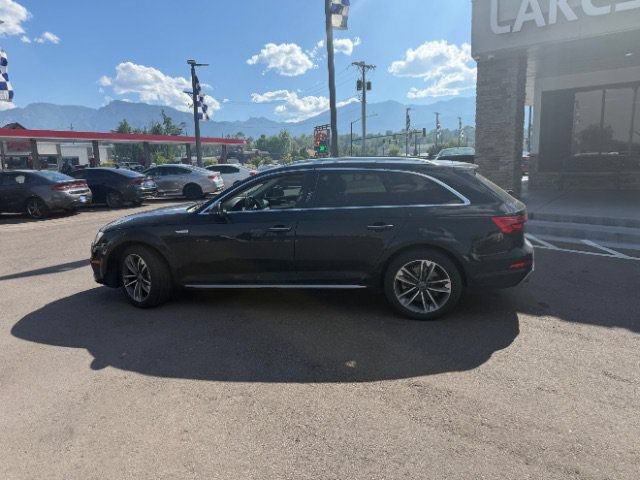 Used 2017 Audi A4 2.0T allroad Prestige w/ Prestige Package AWD/4WD image 5