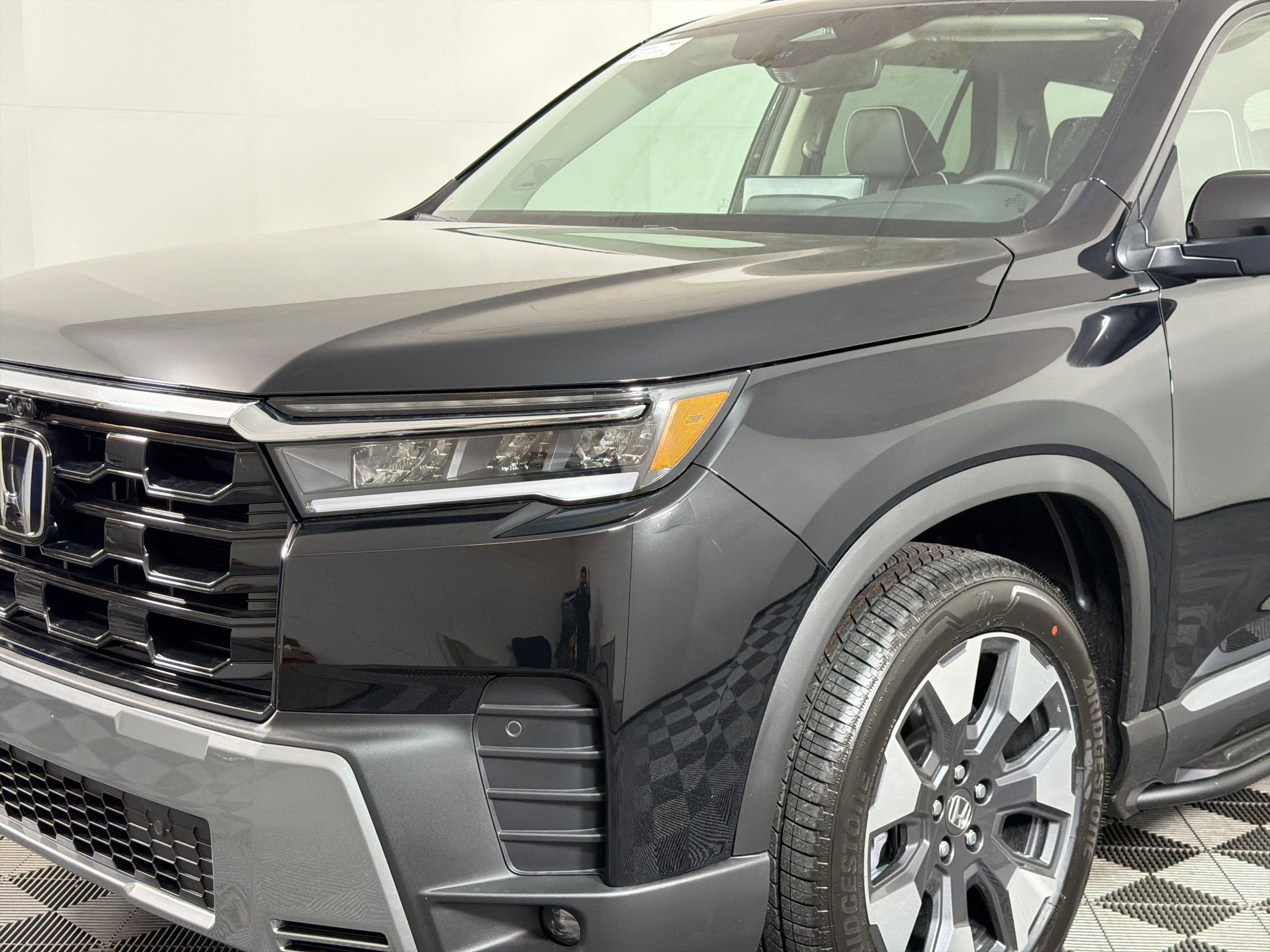 New 2026 Honda Pilot Elite image 8