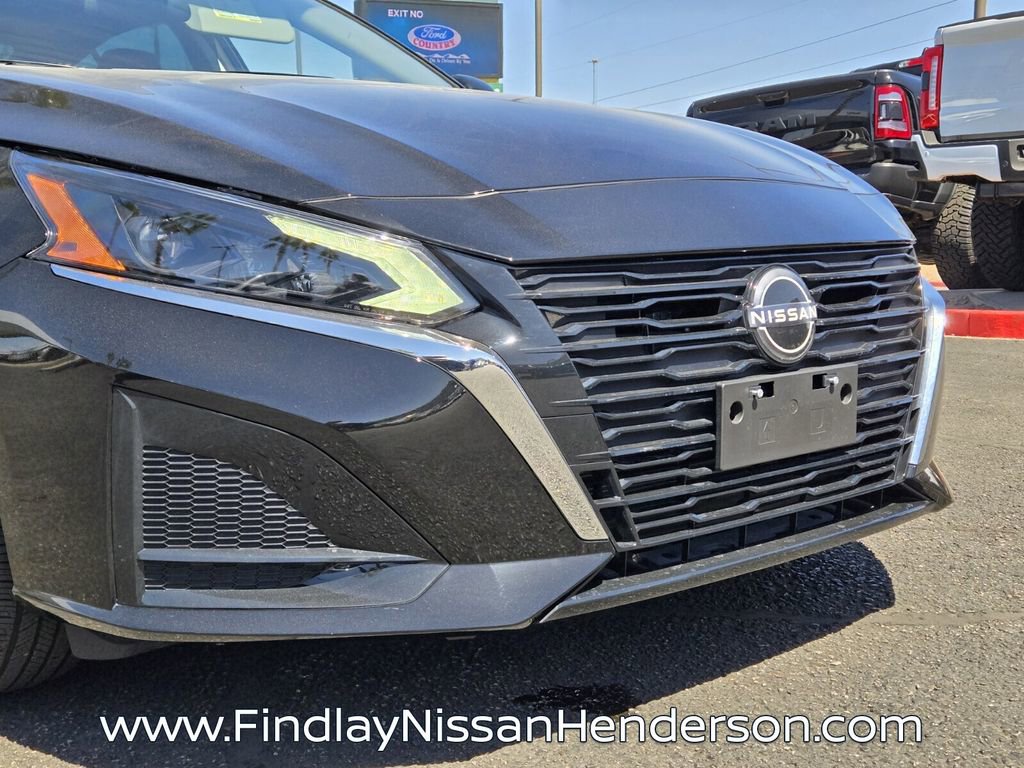 Used 2025 Nissan Altima 2.5 S FWD image 8