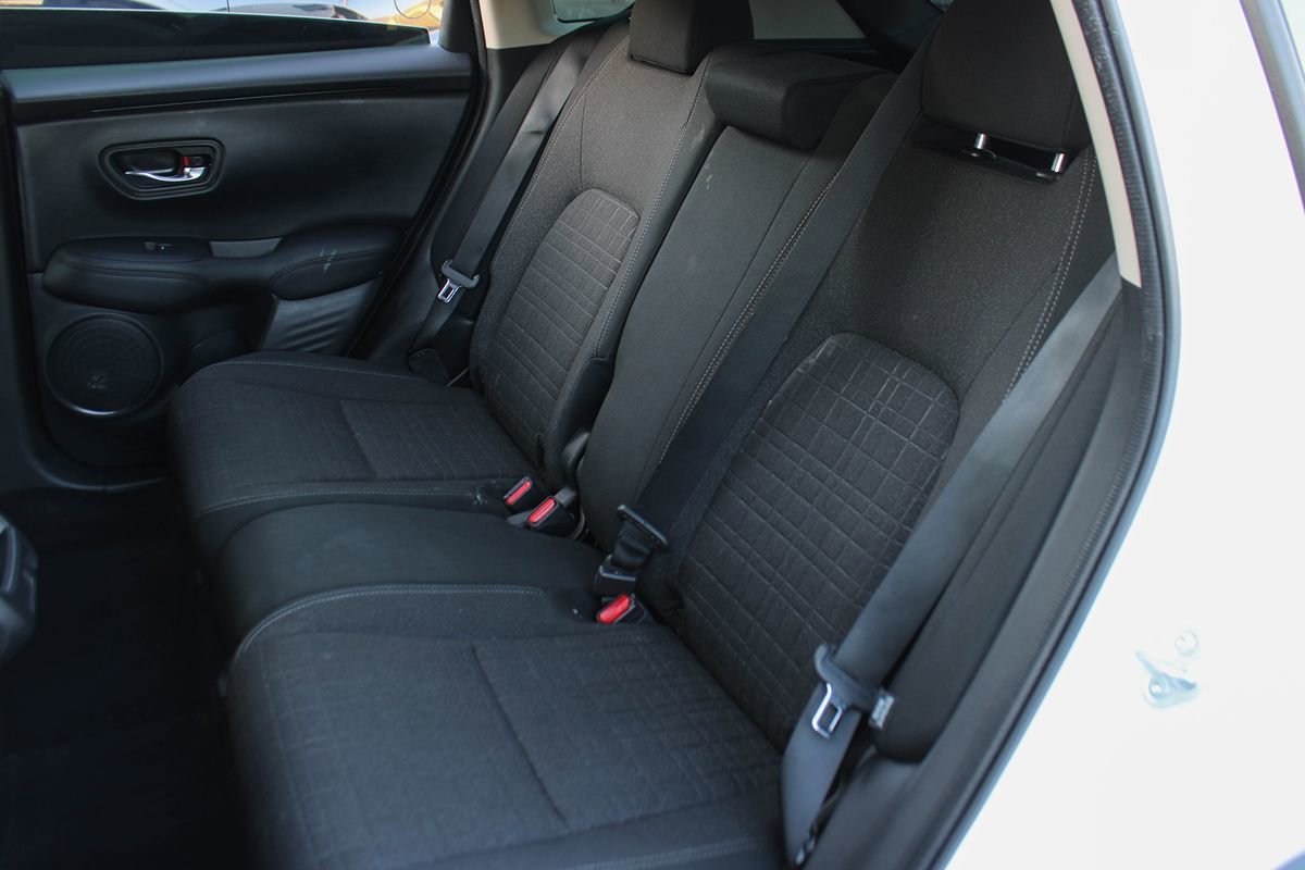 Used 2023 Honda HR-V LX image 20