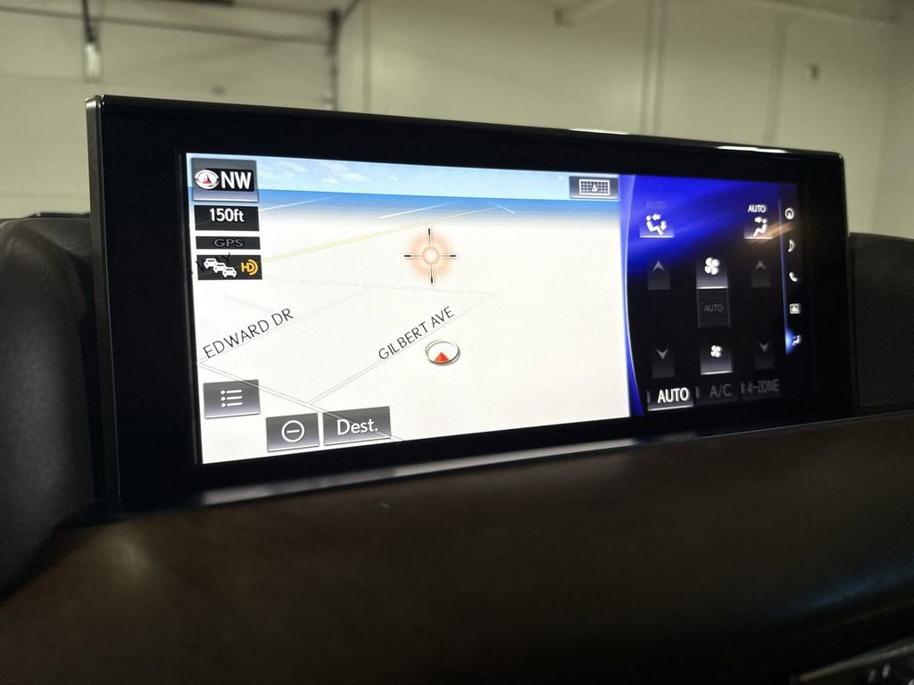 Used 2017 Lexus LX 570 4WD w/ Luxury Package image 17