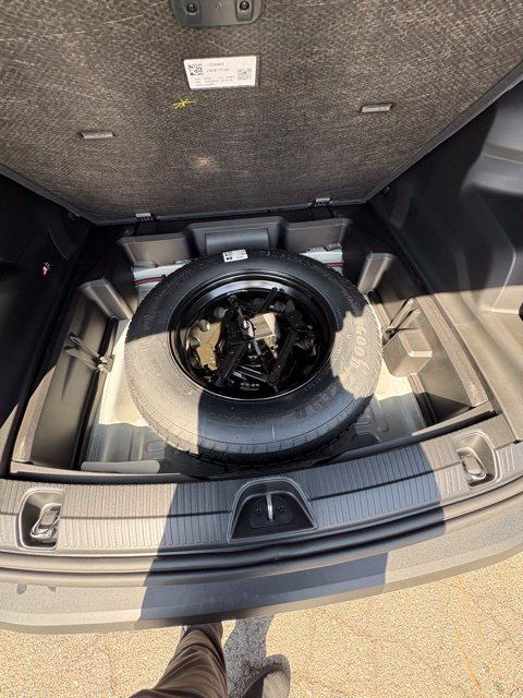New 2026 Jeep Cherokee Laredo AWD/4WD image 19