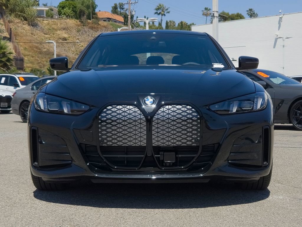 New 2026 BMW i4 xDrive40i w/ M Sport Package AWD/4WD image 2