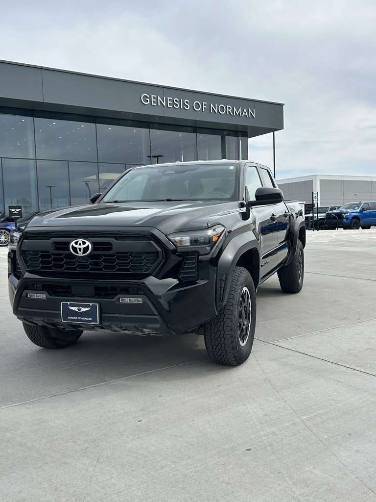 Used 2024 Toyota Tacoma TRD Off-Road image 1