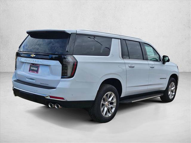 New 2026 Chevrolet Suburban Premier image 2