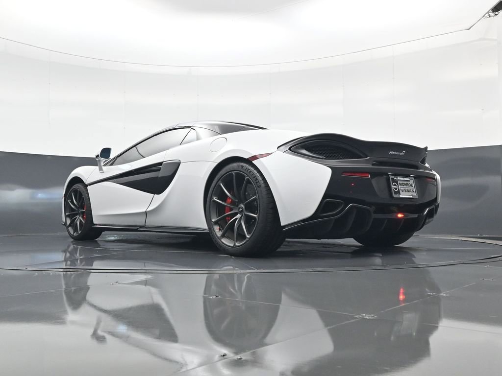 Used 2019 McLaren 570S Spider image 22