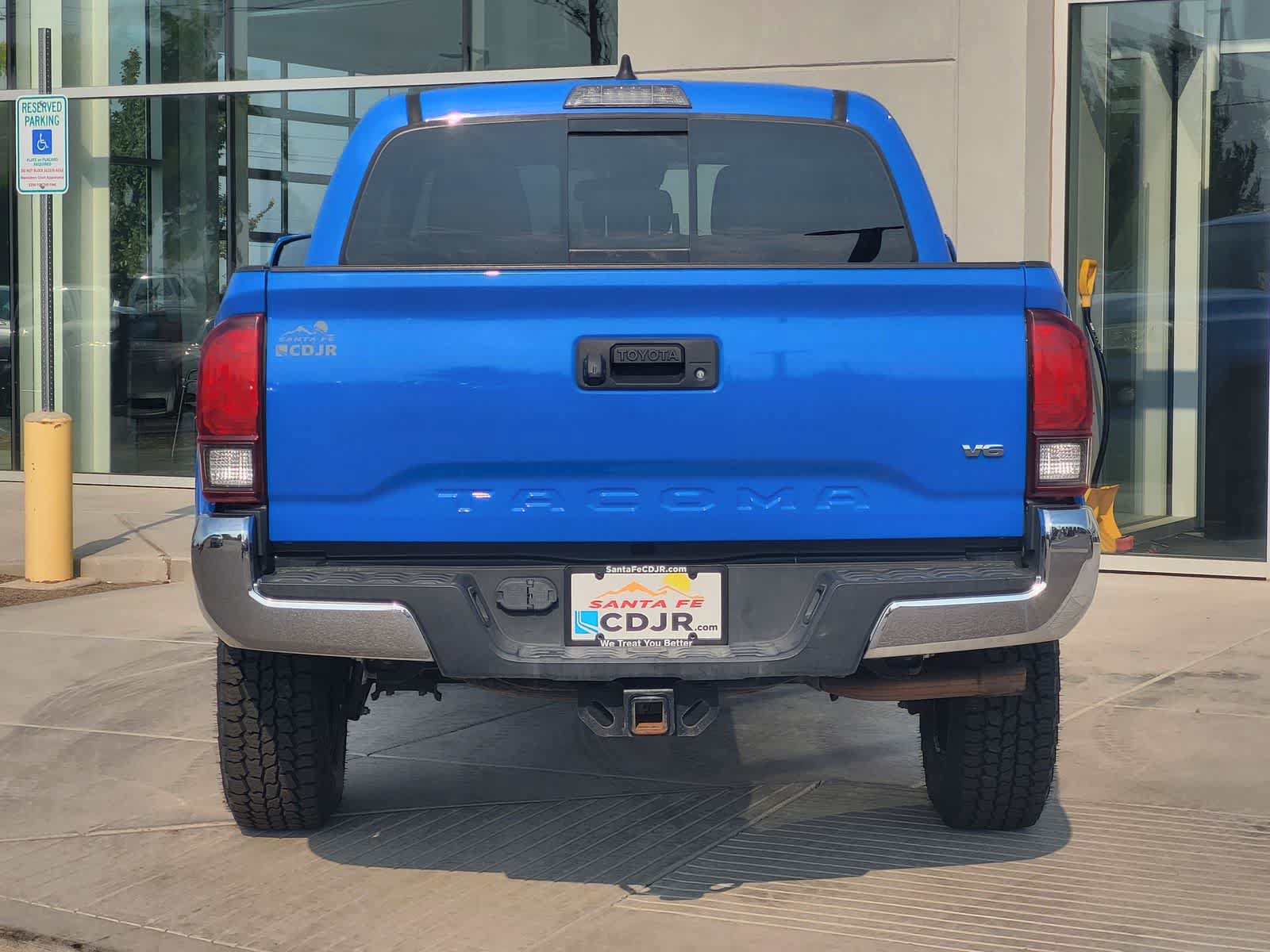 Used 2020 Toyota Tacoma SR5 RWD image 6