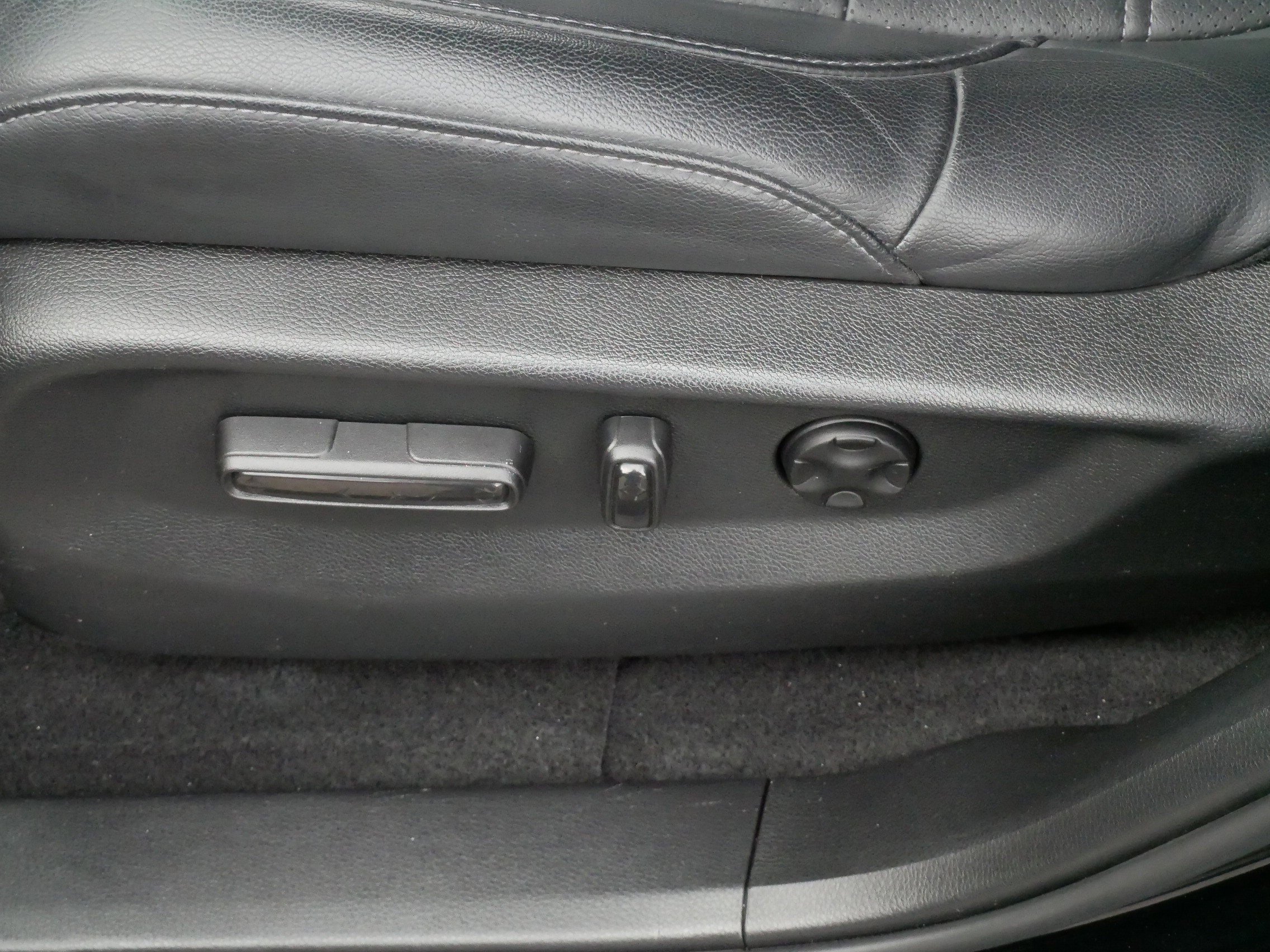 Used 2020 Honda CR-V EX-L image 20