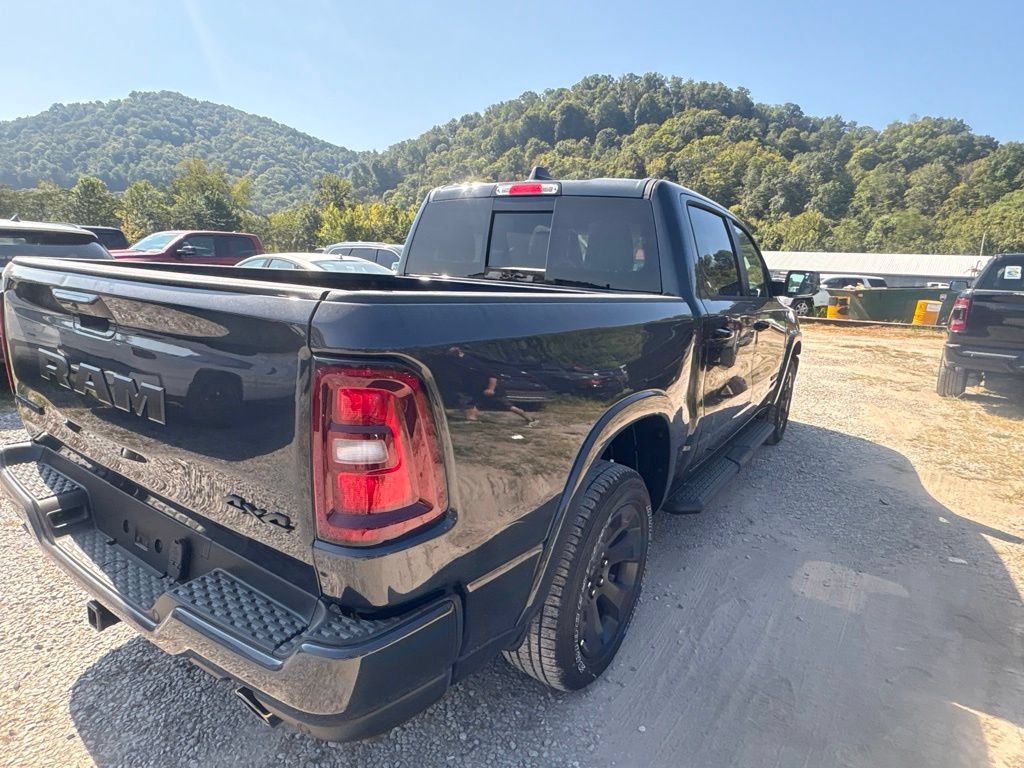 New 2027 RAM 1500 Big Horn AWD/4WD image 9