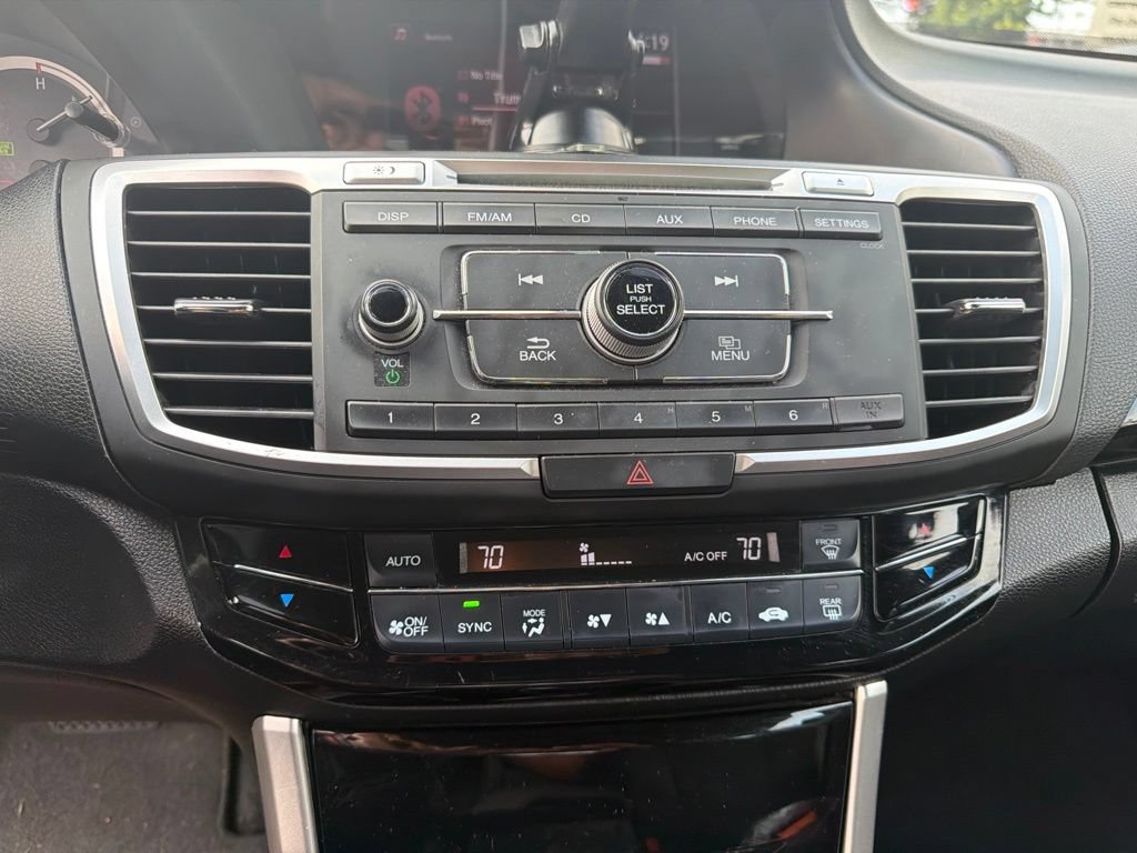 Used 2017 Honda Accord LX image 10