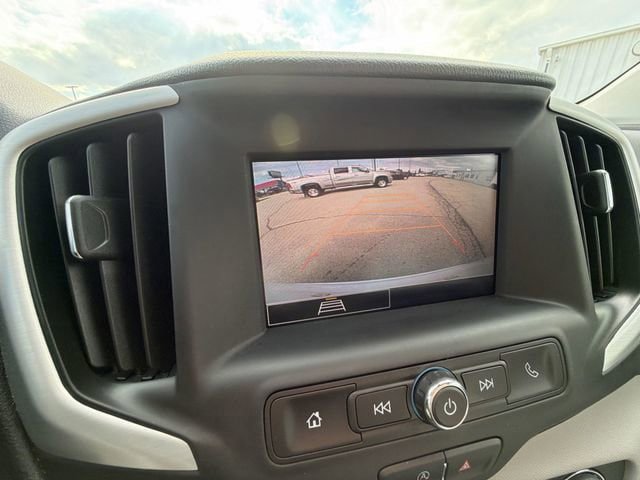 Used 2023 GMC Terrain SLE w/ Driver Convenience Package AWD/4WD image 18