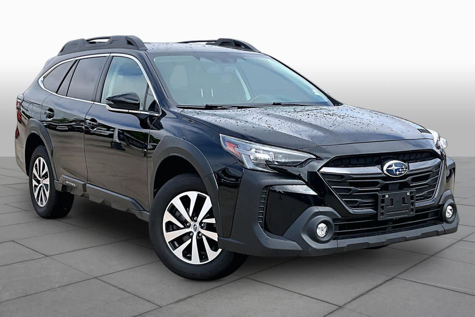 Used 2024 Subaru Outback Premium AWD/4WD image 2