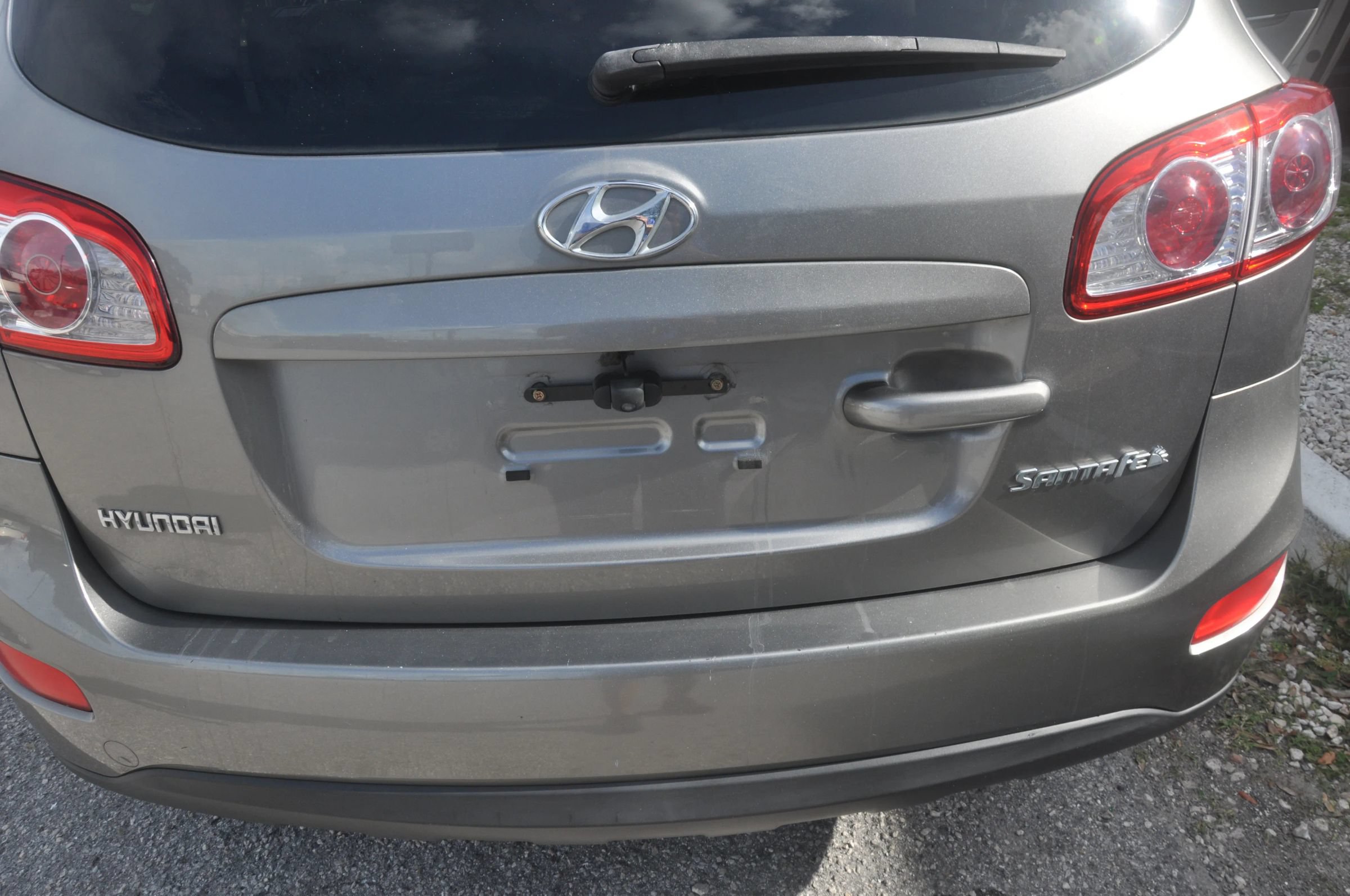 Used 2011 Hyundai Santa Fe SE FWD image 23