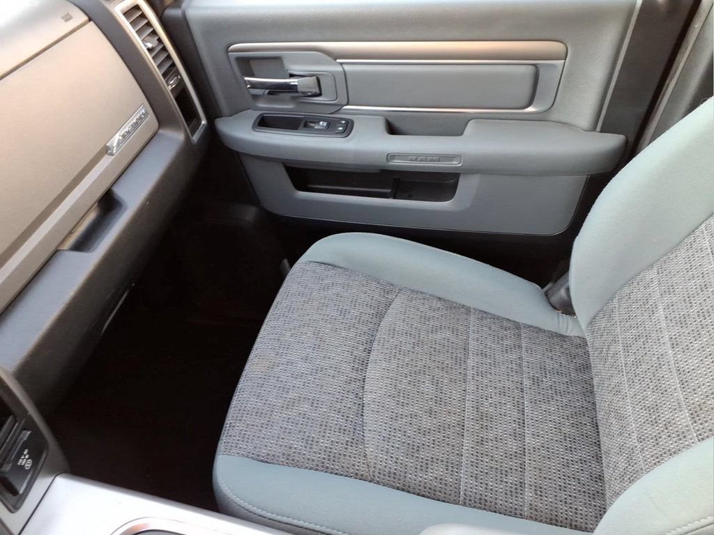 Used 2016 RAM 1500 Big Horn AWD/4WD image 23