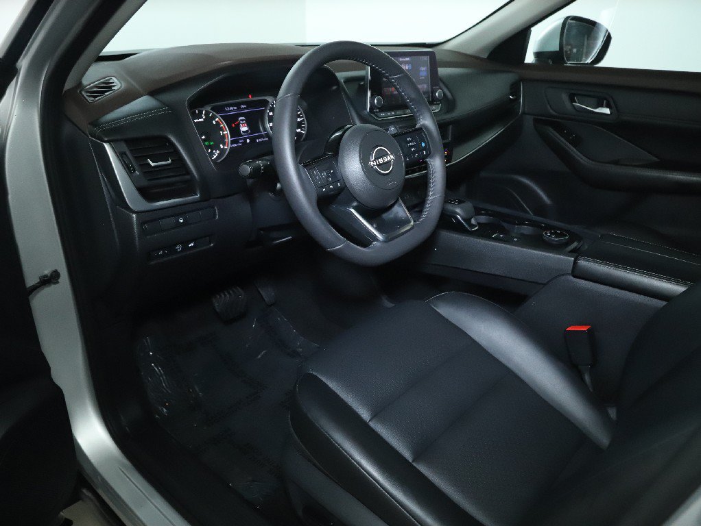 Certified 2023 Nissan Rogue SV w/ SV Premium B Package AWD/4WD image 20