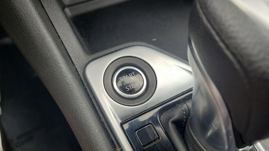 Used 2024 Nissan Sentra SV image 22