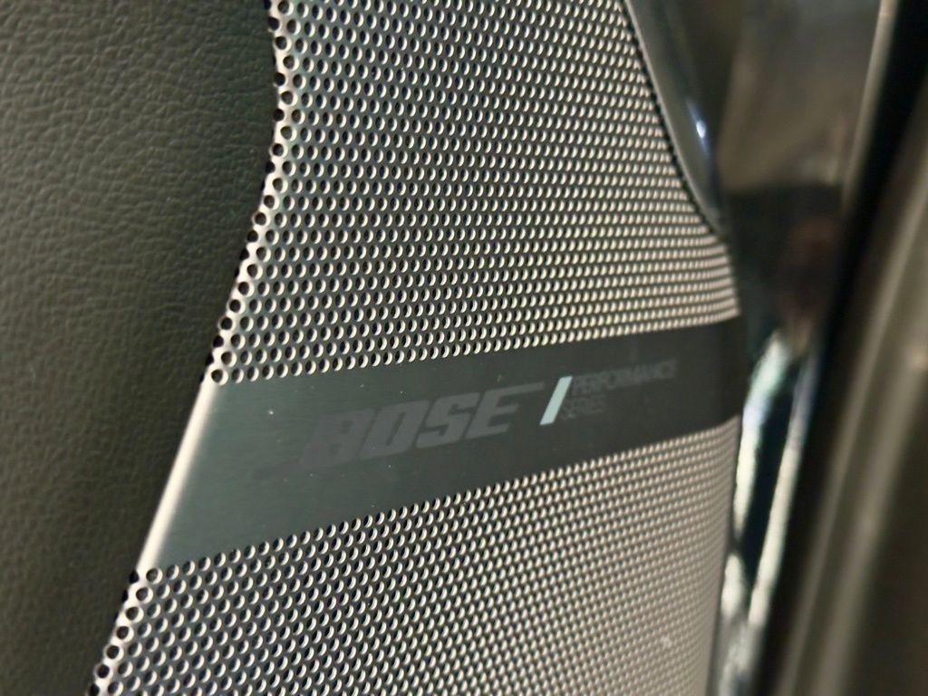 Used 2024 GMC Yukon Denali Ultimate image 11