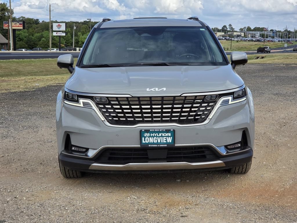 Used 2024 Kia Carnival SX Prestige FWD image 2
