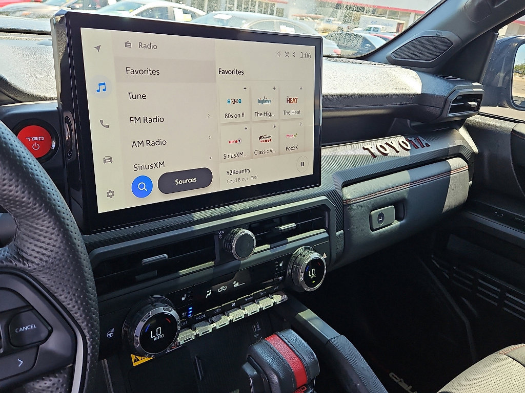 Used 2024 Toyota Tacoma TRD Pro AWD/4WD image 19