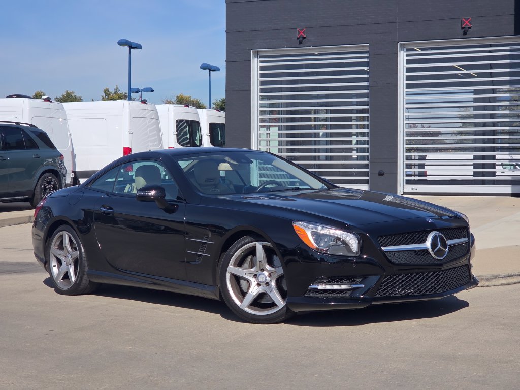 Used 2013 Mercedes-Benz SL 550 image 1