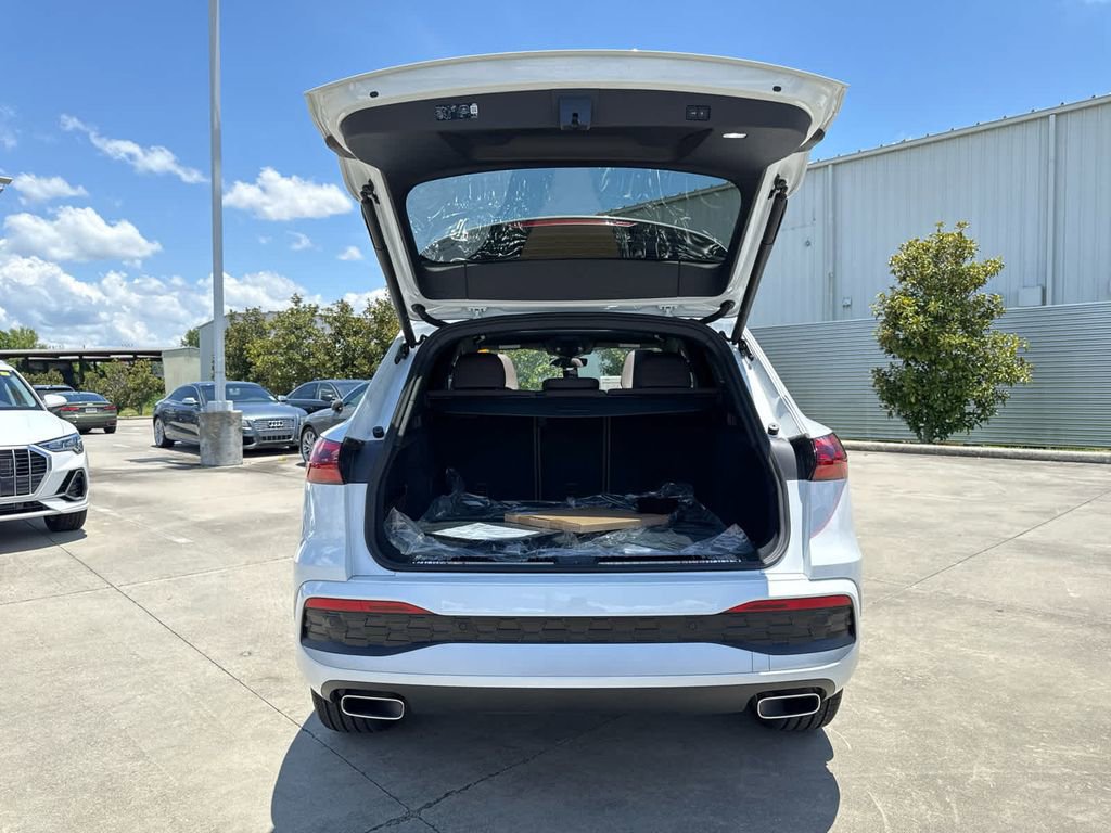 New 2025 Audi Q5 Premium Plus image 33