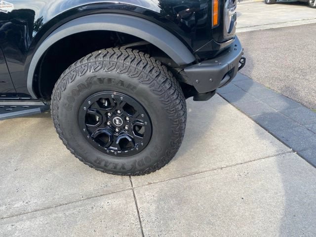 Used 2023 Ford Bronco Wildtrak AWD/4WD image 28