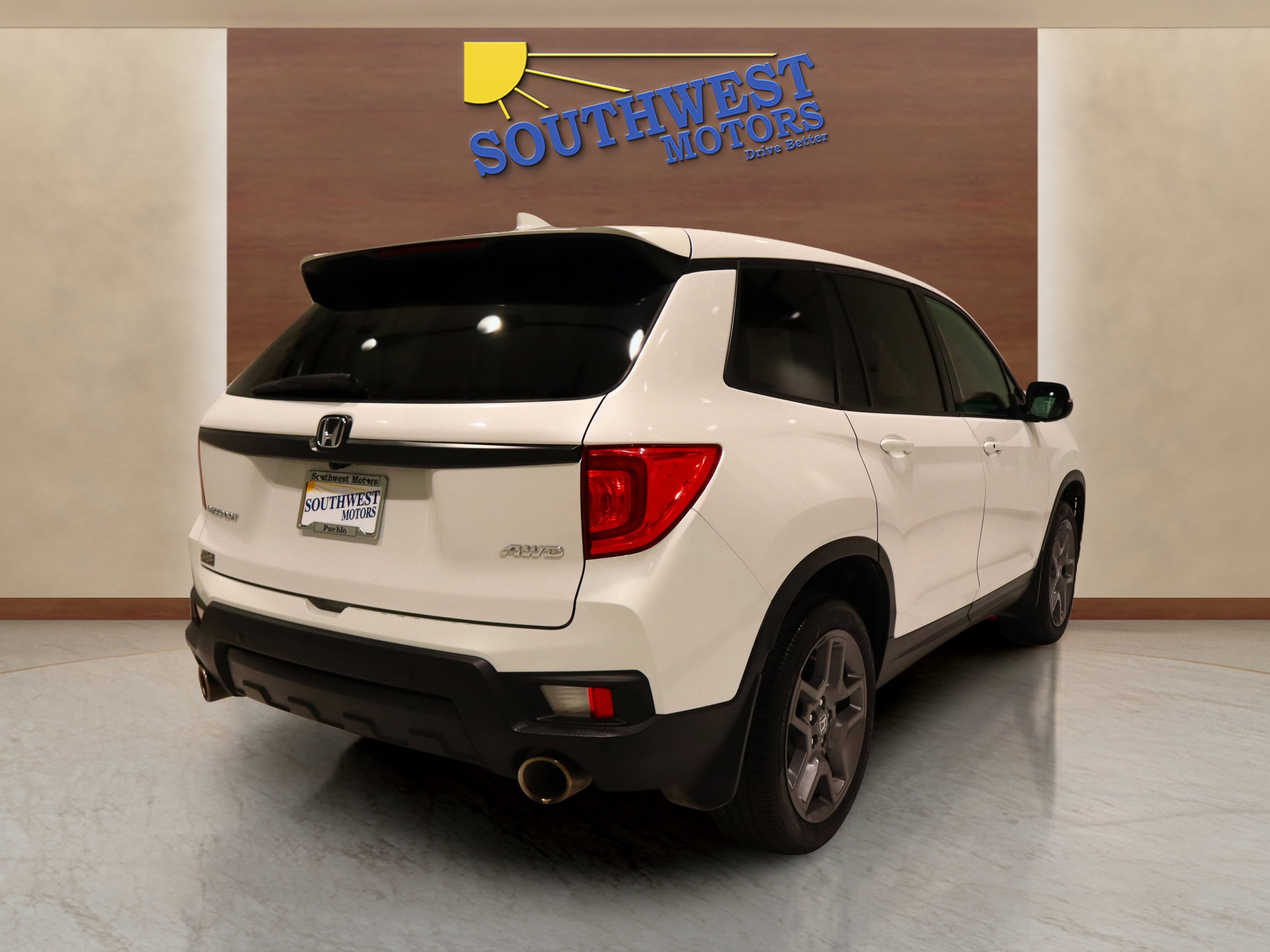 Used 2023 Honda Passport EX-L image 4