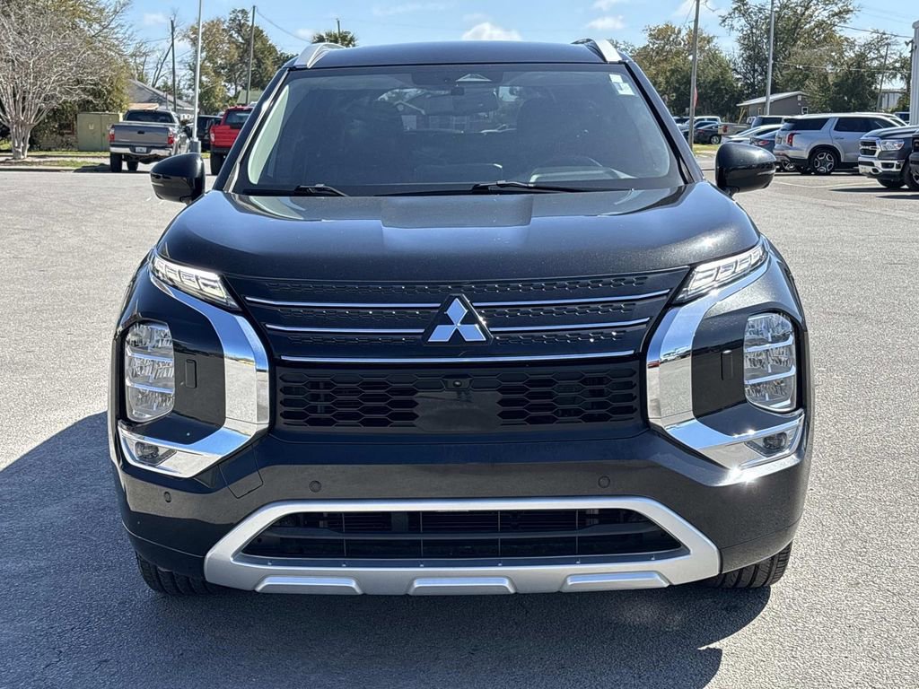 Used 2022 Mitsubishi Outlander SEL image 8