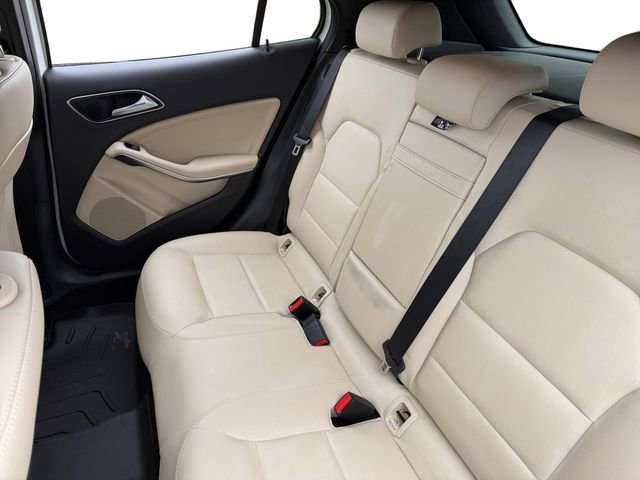 Used 2020 Mercedes-Benz GLA 250 image 16