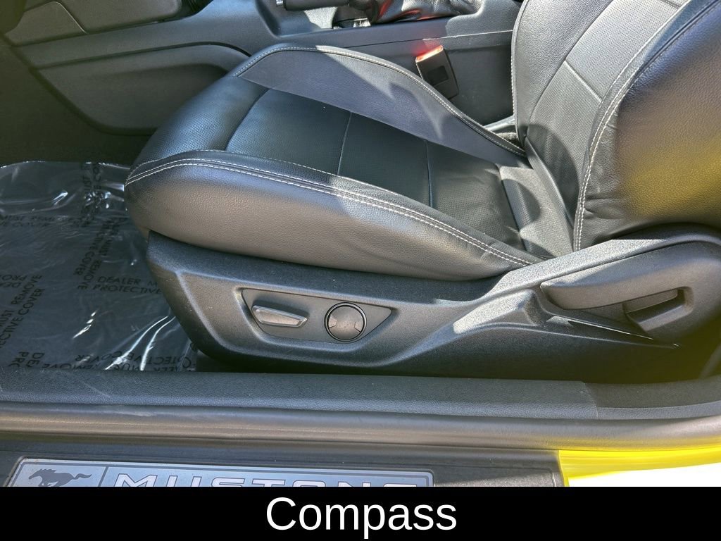 Used 2021 Ford Mustang Premium image 10