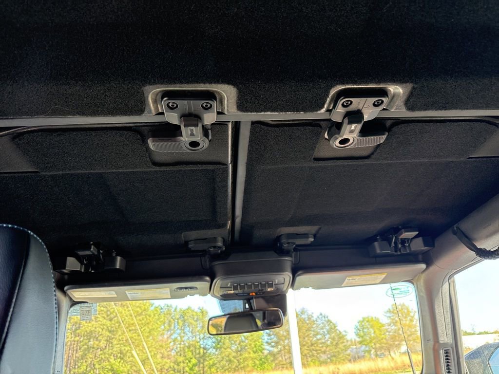 Used 2024 Ford Bronco Outer Banks image 16