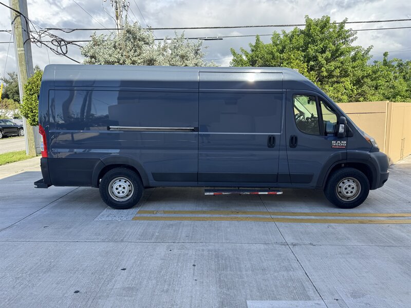 Used 2021 RAM ProMaster 3500 FWD image 4